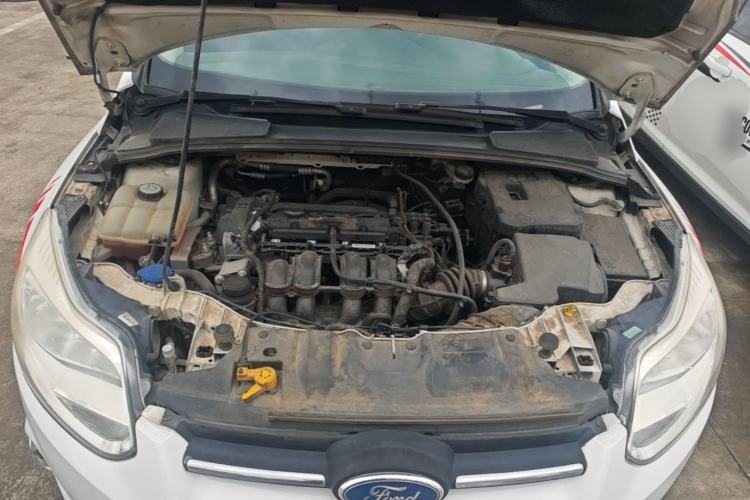 Used Ford Focus 2012 Hatchback 1.6L Automatic Fashion Edition Engine Bay