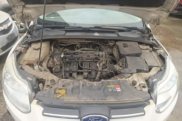 Used Ford Focus 2012 Sedan 1.6L Automatic Comfort Model Engine Bay