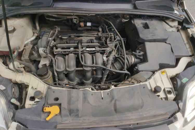 Used Ford Focus 2012 Hatchback 1.6L Automatic Fashion Edition Engine Bay