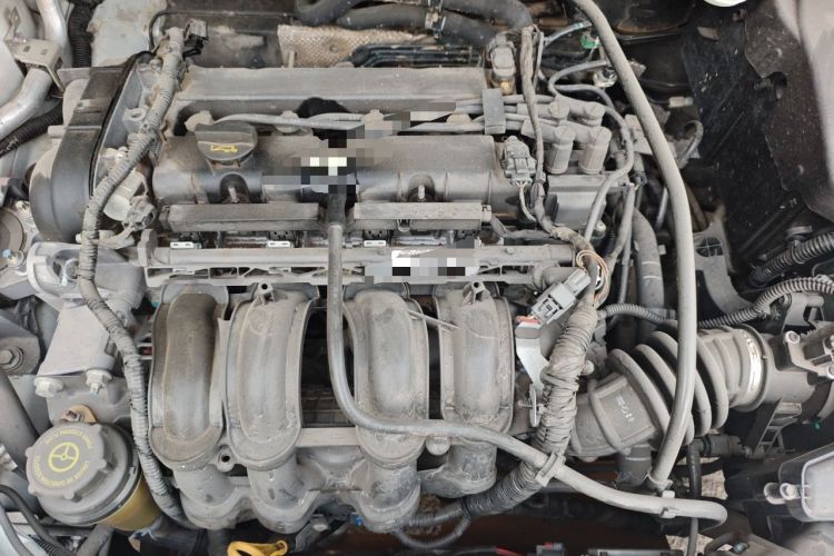 Used Ford Focus 2012 Hatchback 1.6L Automatic Fashion Edition Engine Bay