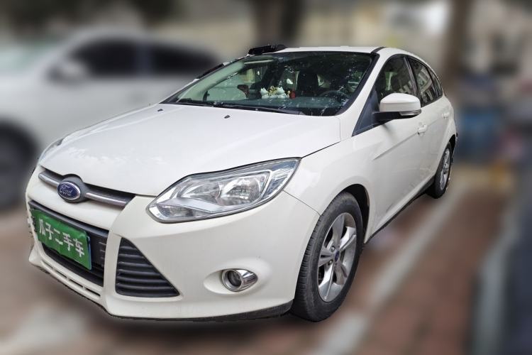 Ojetý Ford Focus 2012 Hatchback 1.6L Automatic Fashion Edition Guazi used car, China used car export, Used car for sale, Used  cars, Cheapest cars for sale