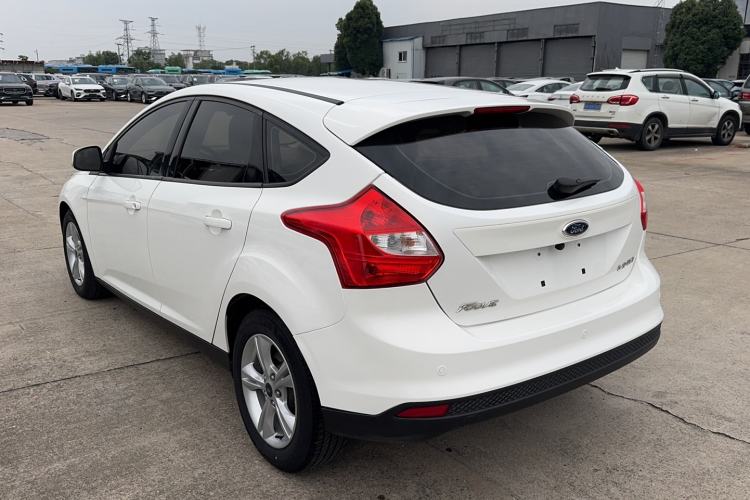 Used Ford Focus 2012 Hatchback 1.6L Automatic Fashion Edition Exterior 1