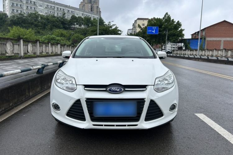 Used Ford Focus 2012 Sedan 1.6L Automatic Fashion Edition Exterior 1