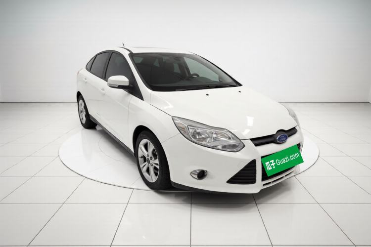 Used Ford Focus 2012 Sedan 1.6L Automatic Fashion Edition Exterior 1