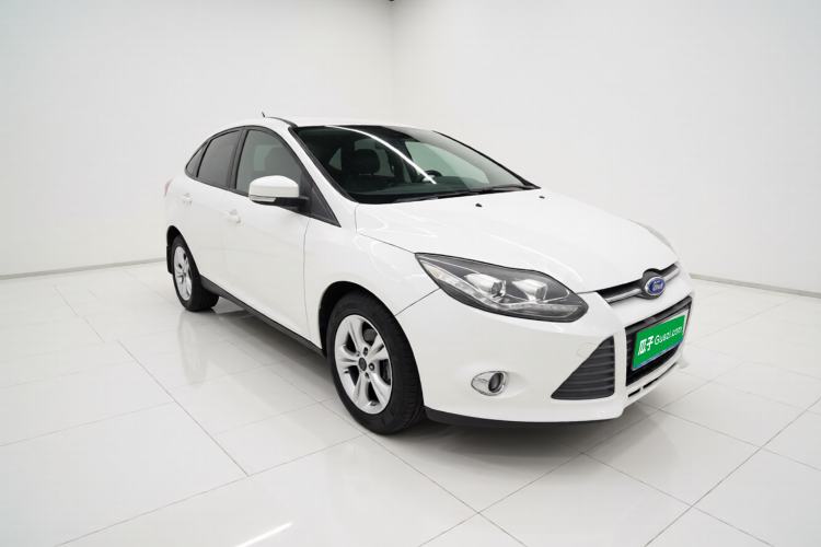 Used Ford Focus 2012 Sedan 1.6L Automatic Fashion Edition Exterior 1