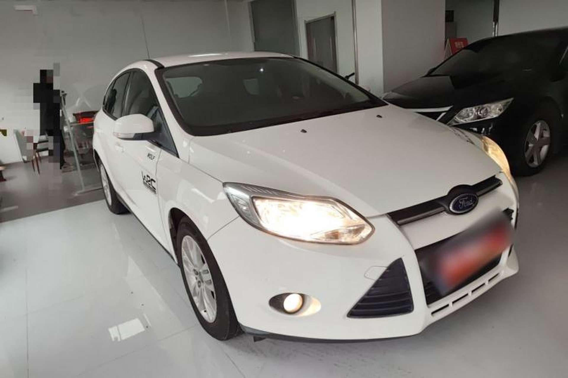 Used Ford Focus 2012 Hatchback 1.6L Automatic Comfort Model Exterior 1