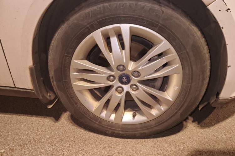 Used Ford Focus 2012 Sedan 1.6L Automatic Comfort Model Exterior 1