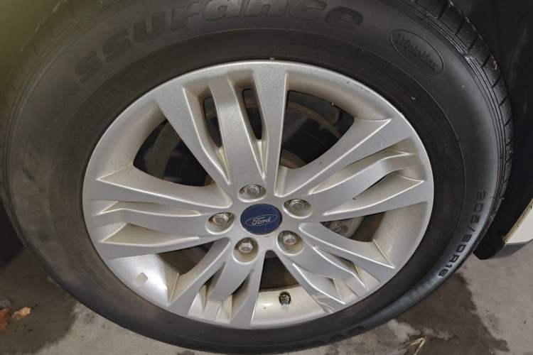 Used Ford Focus 2012 Sedan 1.6L Manual Comfort Model Exterior 1