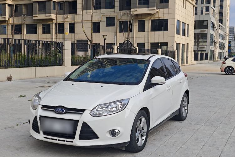 Used Ford Focus 2012 Hatchback 1.6L Manual Fashion Edition Exterior 1