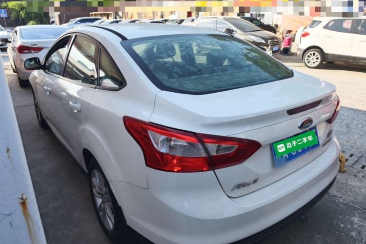 Used Ford Focus 2012 Sedan 1.6L Manual Comfort Model Exterior 2