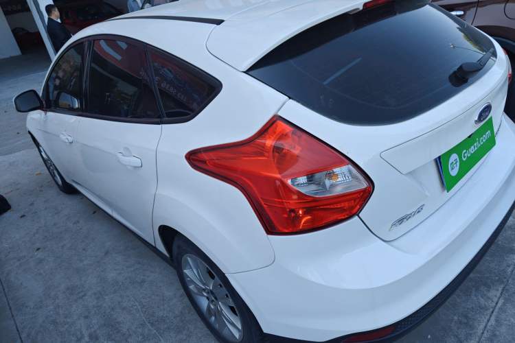 Used Ford Focus 2012 Hatchback 1.6L Automatic Comfort Model Exterior 2