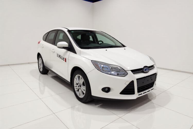 Used Ford Focus 2012 Hatchback 1.6L Automatic Comfort Model Exterior 2