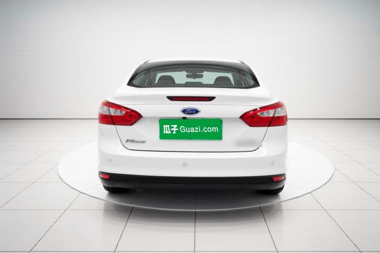 Used Ford Focus 2012 Sedan 1.6L Automatic Fashion Edition Exterior 3