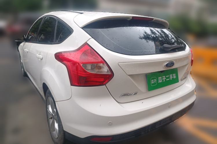 Used Ford Focus 2012 Hatchback 1.6L Automatic Fashion Edition Exterior 3