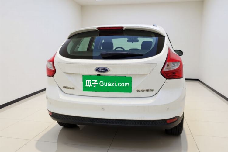 Used Ford Focus 2012 Hatchback 1.6L Automatic Fashion Edition Exterior 4