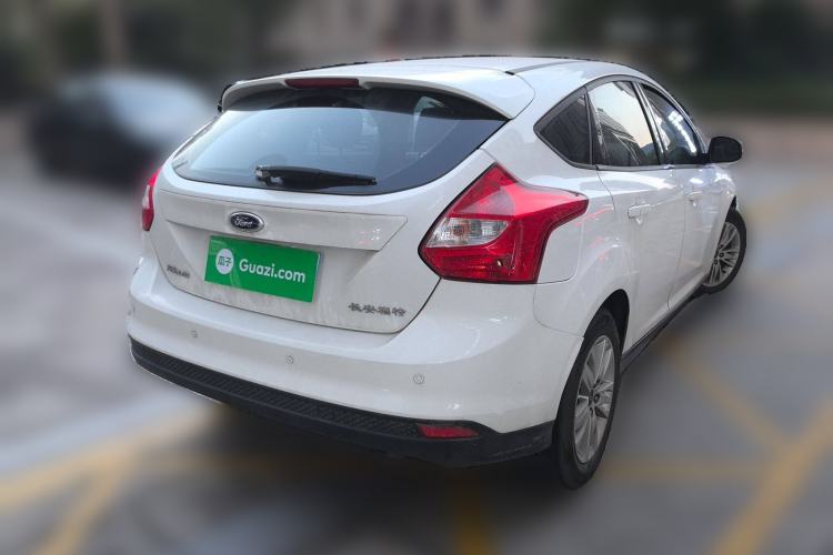 Used Ford Focus 2012 Hatchback 1.6L Automatic Comfort Model Exterior 5