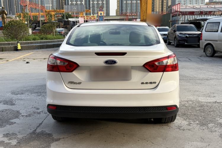Used Ford Focus 2012 Sedan 1.6L Automatic Comfort Model Exterior 6