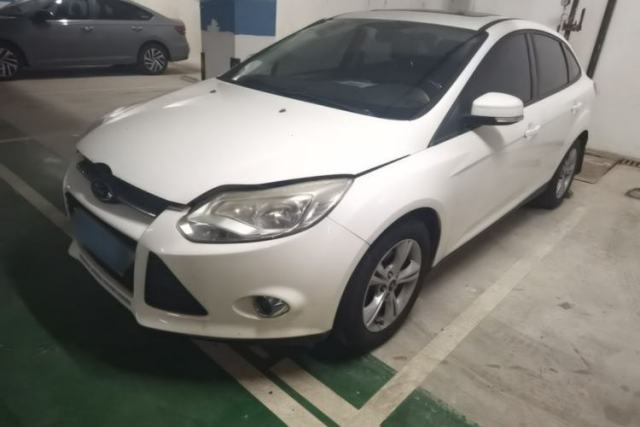 Used Ford Focus 2012 Sedan 1.6L Manual Fashion Edition