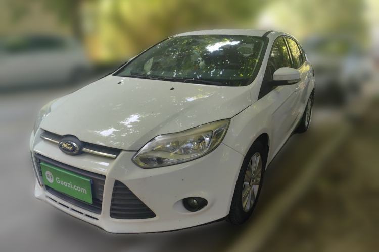 Used Ford Focus 2012 Hatchback 1.6L Manual Comfort Model Guazi used car, China used car export, Used car for sale, Used cars, Cheapest cars for sale