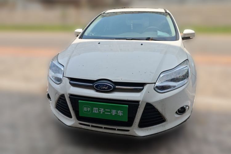 Used Ford Focus 2012 Hatchback 1.6L Manual Fashion Edition Front