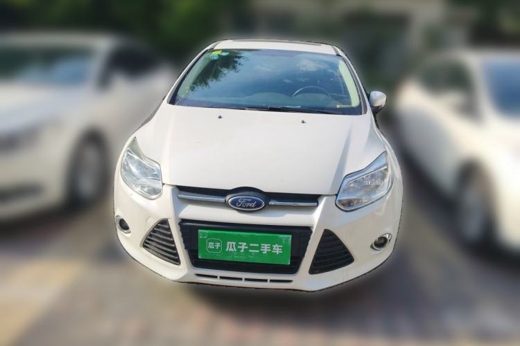 Used Ford Focus 2012 Hatchback 1.6L Automatic Fashion Edition Front