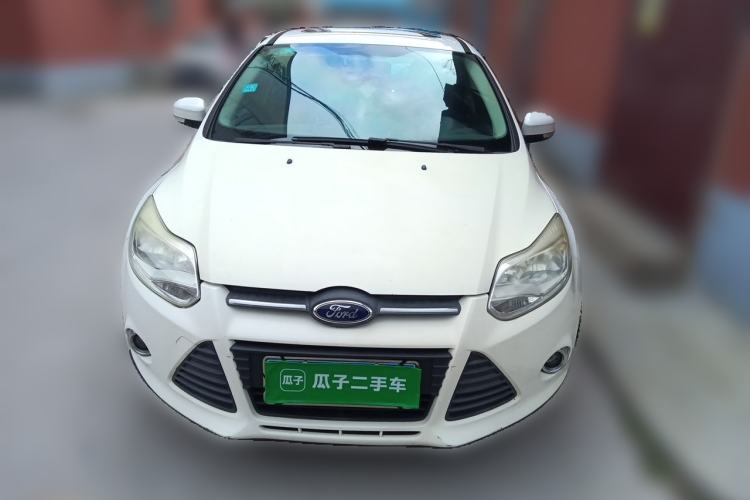 Used Ford Focus 2012 Sedan 1.6L Automatic Fashion Edition Front
