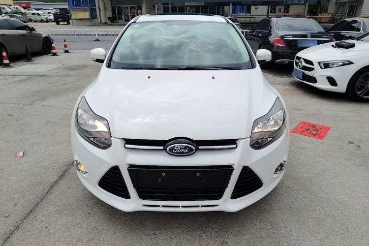 Used Ford Focus 2012 Hatchback 2.0L Automatic Luxury Sport Model Front