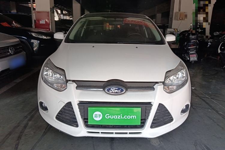 Used Ford Focus 2012 Hatchback 2.0L Automatic Luxury Sport Model Front