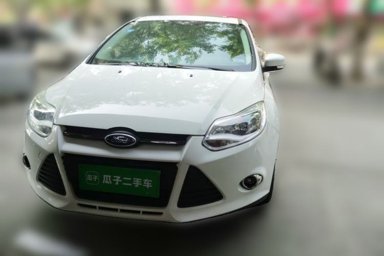 Used Ford Focus 2012 Hatchback 1.6L Automatic Fashion Edition Front