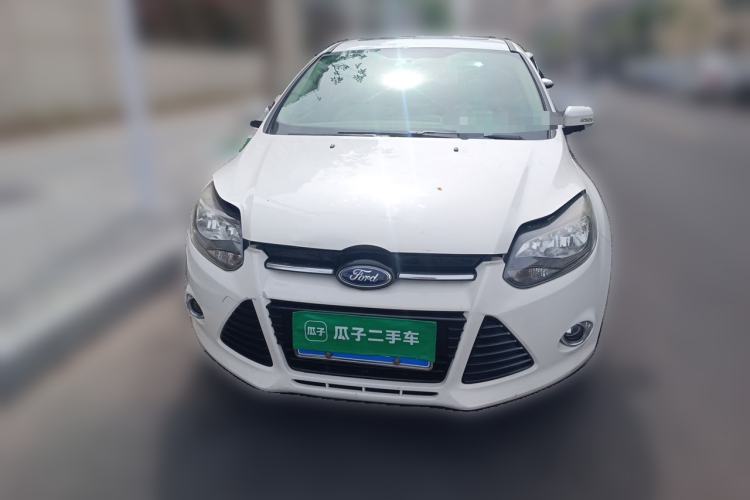 Used Ford Focus 2012 Hatchback 2.0L Automatic Luxury Sport Model Front