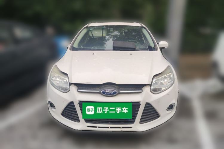 Used Ford Focus 2012 Hatchback 1.6L Automatic Fashion Edition Front