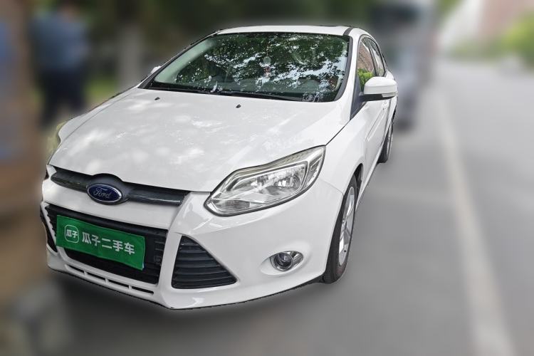 Used Ford Focus 2012 Hatchback 1.6L Automatic Fashion Edition Front