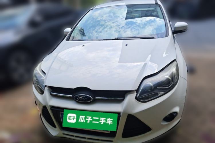 Used Ford Focus 2012 Sedan 1.6L Manual Comfort Model Front