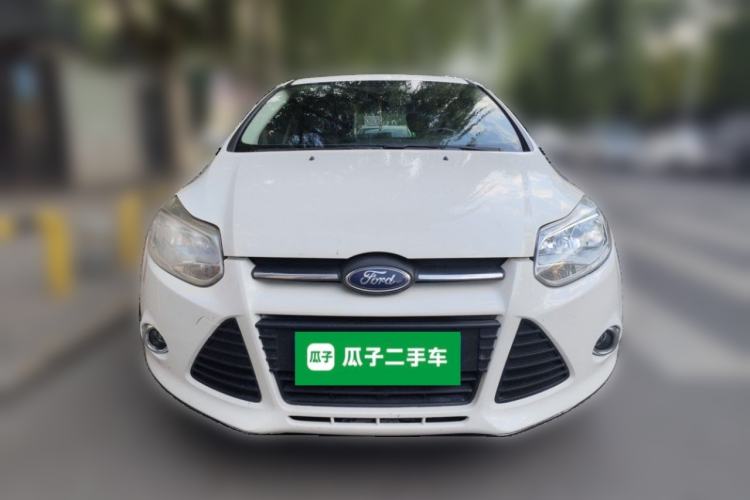 Used Ford Focus 2012 Hatchback 1.6L Automatic Fashion Edition Front