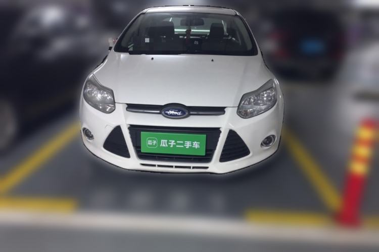 Used Ford Focus 2012 Sedan 1.6L Manual Fashion Edition Front