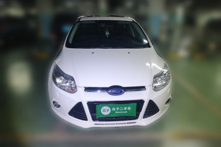 Used Ford Focus 2012 Hatchback 2.0L Automatic Luxury Sport Model Front