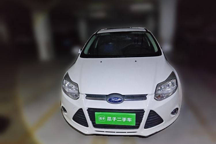 Used Ford Focus 2012 Sedan 1.6L Automatic Fashion Edition Front