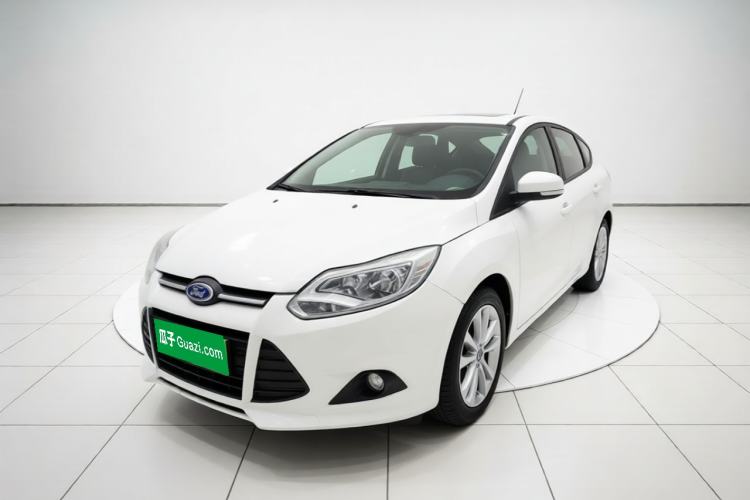Used Ford Focus 2012 Sedan 1.6L Manual Fashion Edition Front
