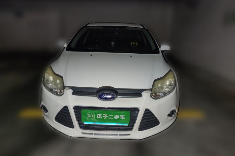 Used Ford Focus 2012 Hatchback 1.6L Automatic Fashion Edition Front