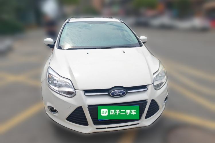 Used Ford Focus 2012 Hatchback 1.6L Automatic Fashion Edition Front