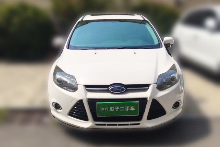Used Ford Focus 2012 Hatchback 2.0L Automatic Luxury Sport Model Front