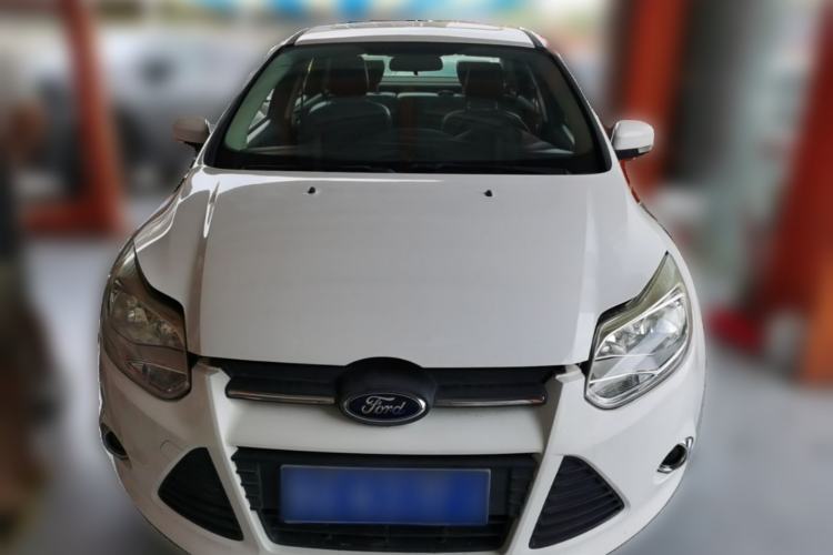 Used Ford Focus 2012 Sedan 1.6L Automatic Fashion Edition Front