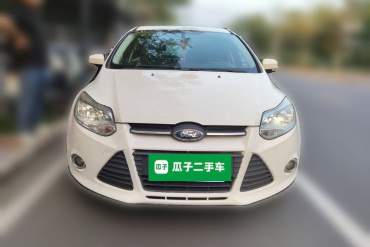 Used Ford Focus 2012 Sedan 1.6L Automatic Fashion Edition Front