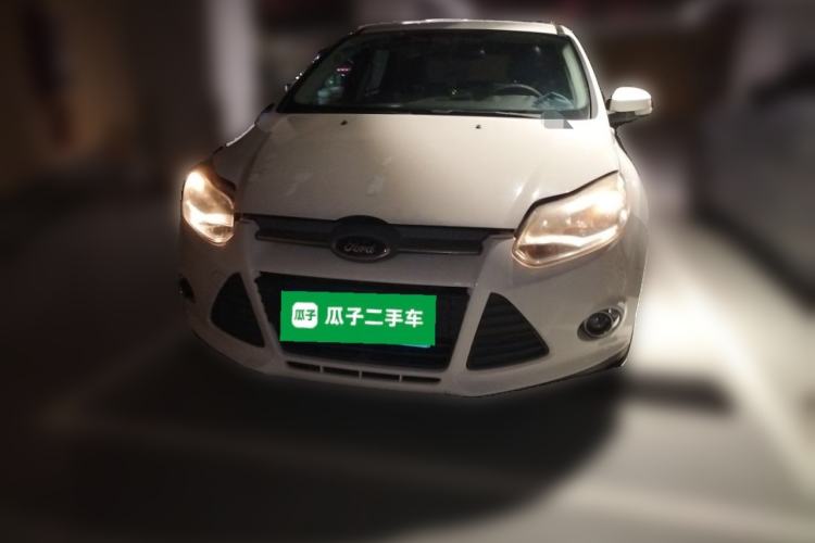 Used Ford Focus 2012 Hatchback 1.6L Automatic Fashion Edition Front