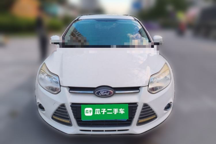 Used Ford Focus 2012 Hatchback 1.6L Automatic Fashion Edition Front