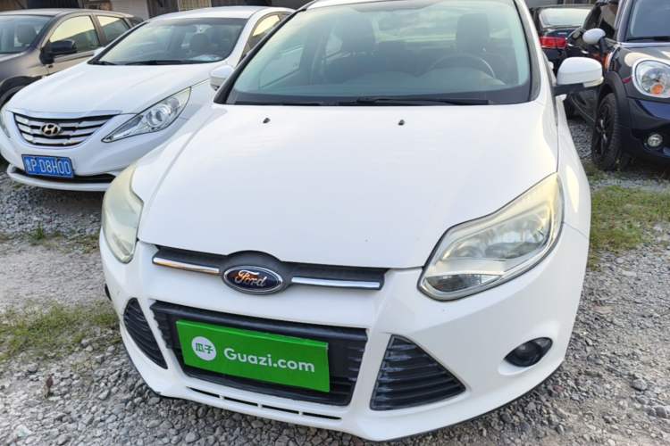 Used Ford Focus 2012 Sedan 1.6L Automatic Comfort Model Front