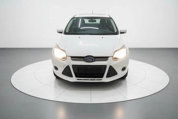 Used Ford Focus 2012 Sedan 1.6L Automatic Fashion Edition Front
