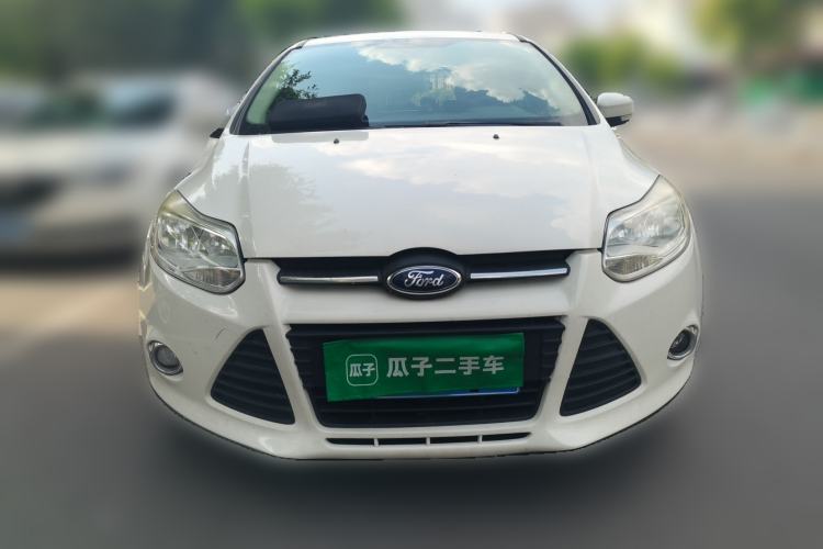 Used Ford Focus 2012 Hatchback 1.6L Automatic Fashion Edition Front