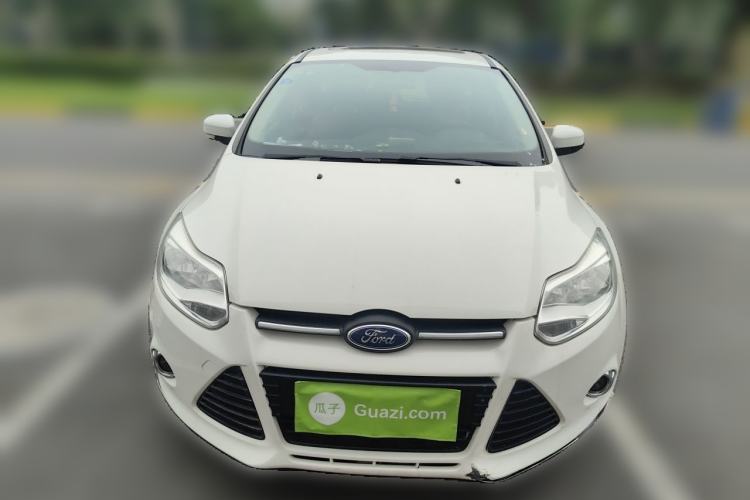 Used Ford Focus 2012 Hatchback 1.6L Manual Fashion Edition Front