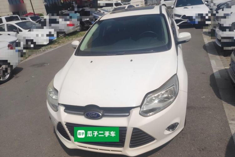 Used Ford Focus 2012 Sedan 1.6L Automatic Fashion Edition Front